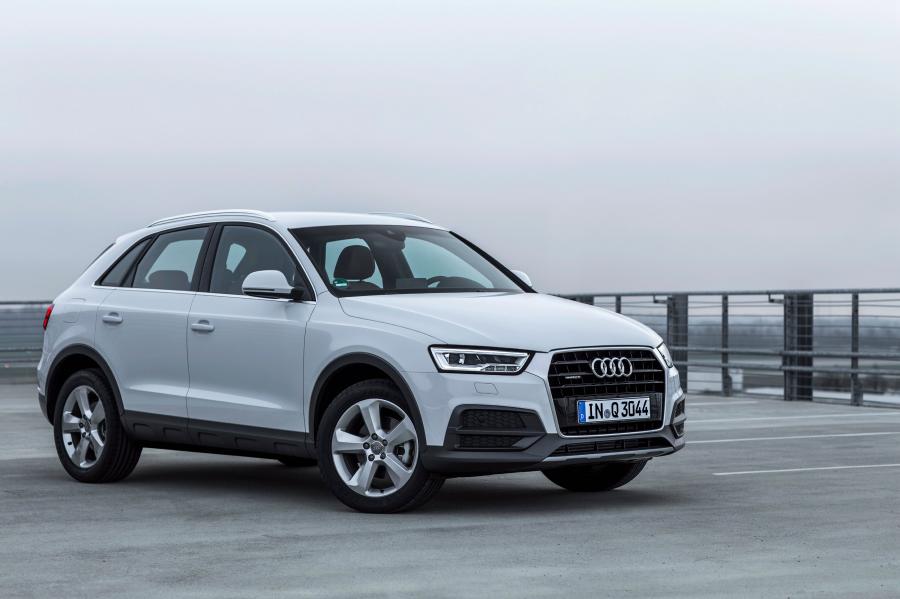  Audi Q3 2.0 TFSI Quattro (8U) 2015 года  (WW) (фото 1 из 8)